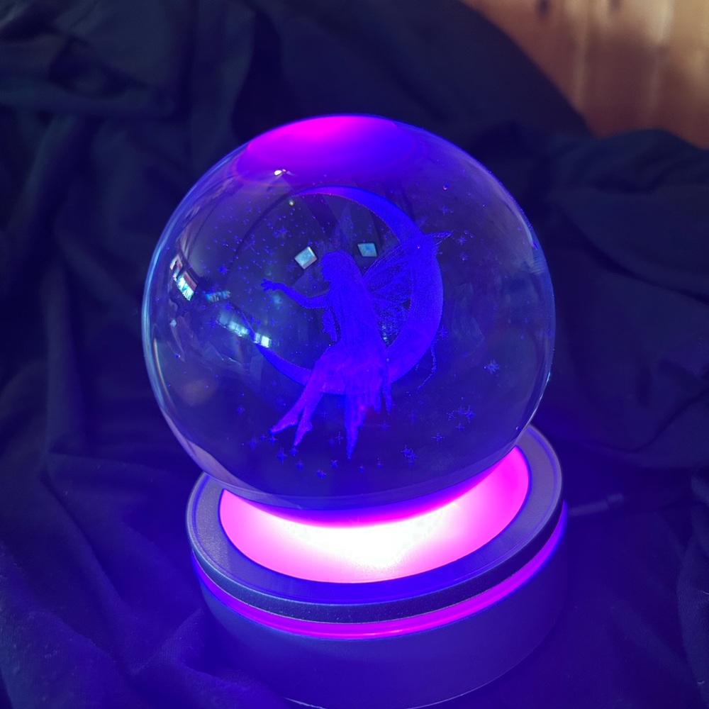 Color Changing Magic Fairy Crystal Ball - Picture 4 of 8